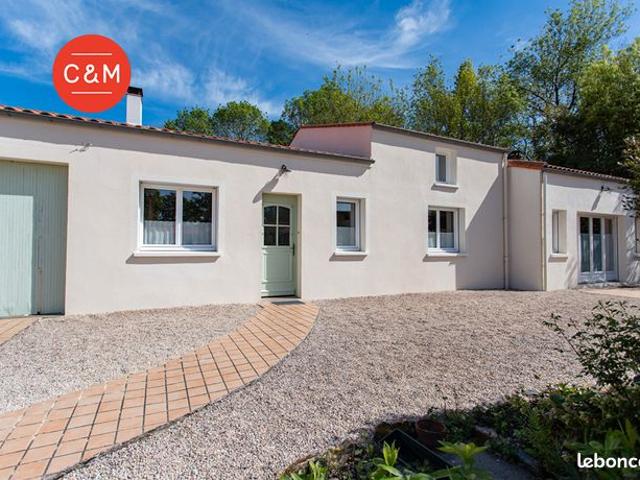Maison 7 pièces 158 m²