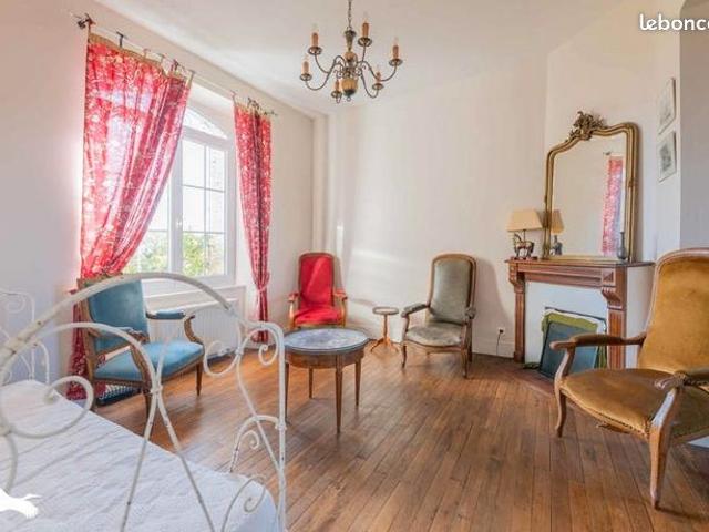 Maison 7 pièces 158 m²