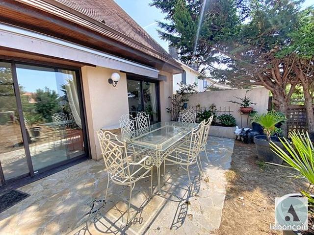 Maison 7 pièces 158 m²