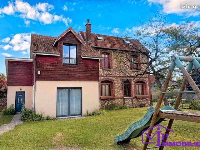 Maison 7 pièces 158 m²