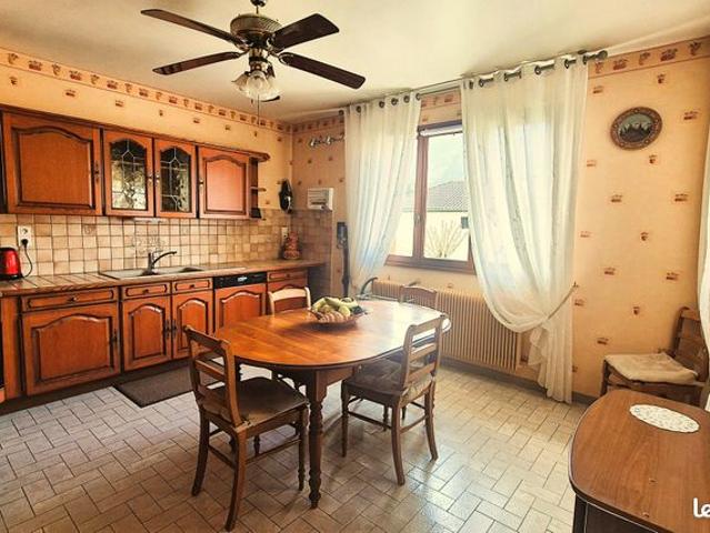 Maison 7 pièces 158 m²