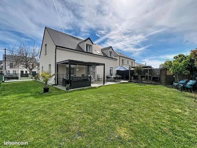 Maison 7 pièces 158 m²