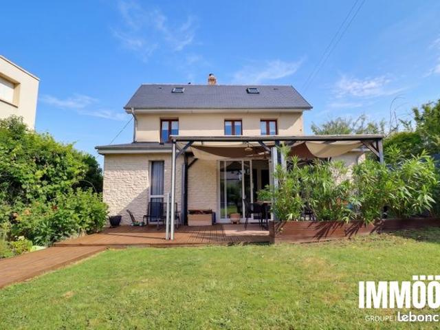 Maison 7 pièces 159 m²