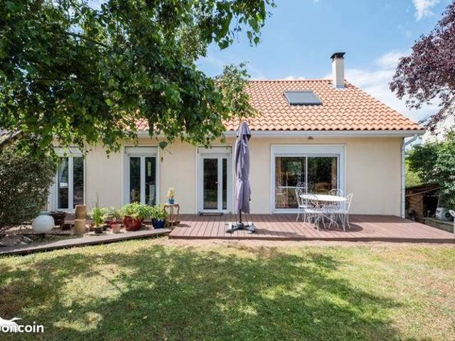 Maison 7 pièces 159 m²