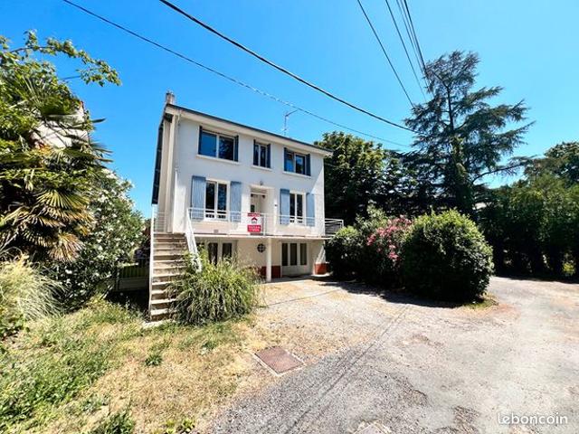 Maison 7 pièces 159 m²