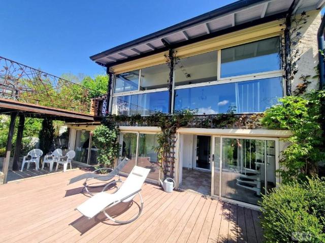 Maison 7 pièces 159 m²