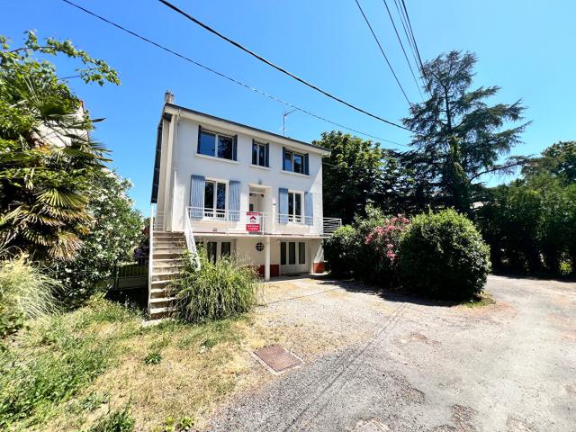 Maison 7 pièces 159 m²