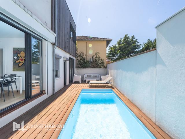 Maison 7 pièces 159 m²
