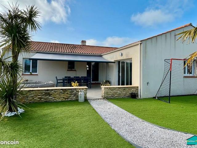 Maison 7 pièces 159 m²