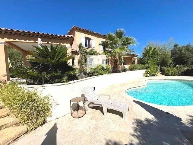 Maison 7 pièces 159 m²