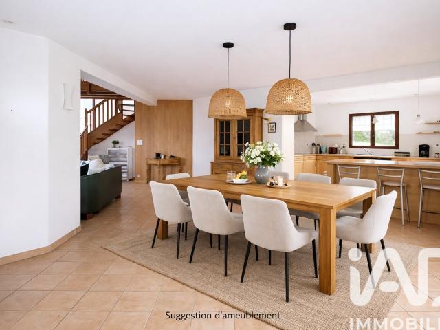 Maison 7 pièces 159 m²