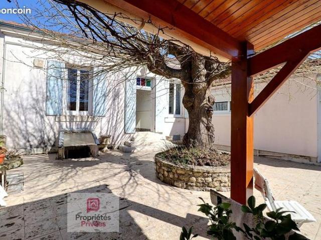 Maison 7 pièces 159 m²
