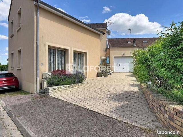 Maison 7 pièces 159 m²