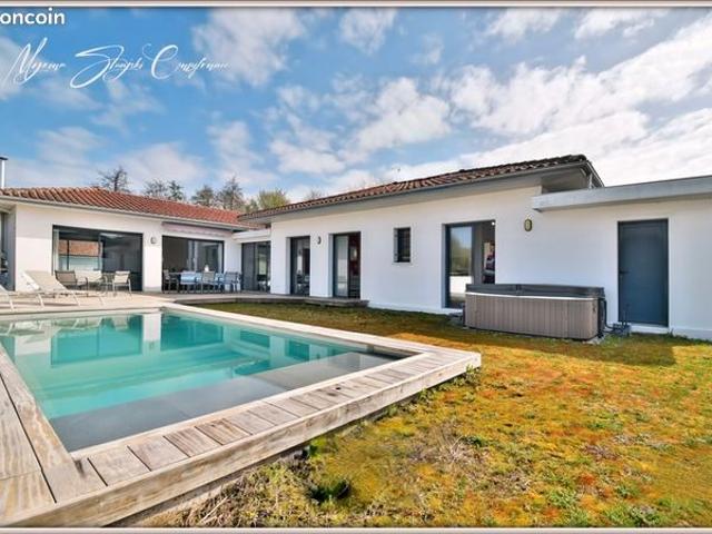 Maison 7 pièces 159 m²