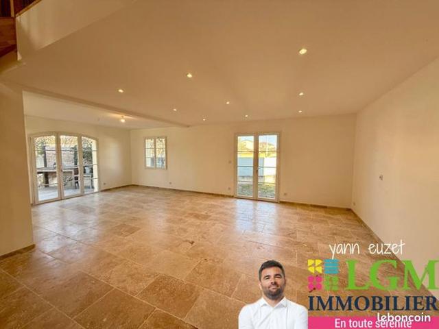 Maison 7 pièces 159 m²