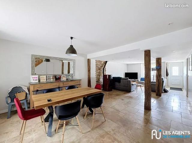 Maison 7 pièces 159 m²
