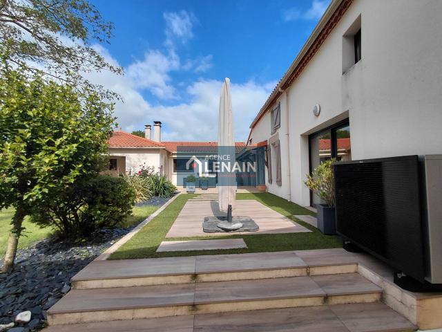 Maison 7 pièces 159 m²