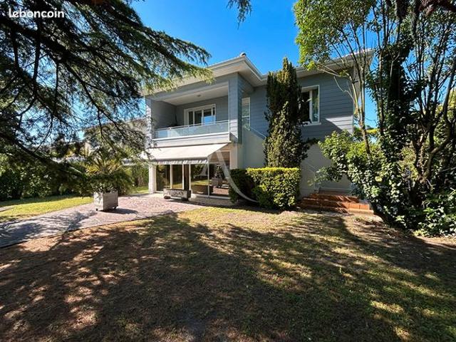 Maison 7 pièces 150 m²