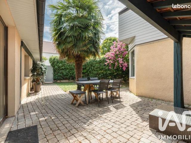 Maison 7 pièces 150 m²