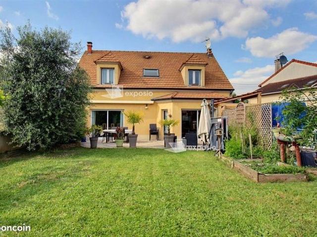 Maison 7 pièces 150 m²