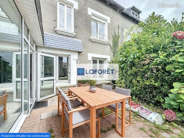 Maison 7 pièces 150 m²