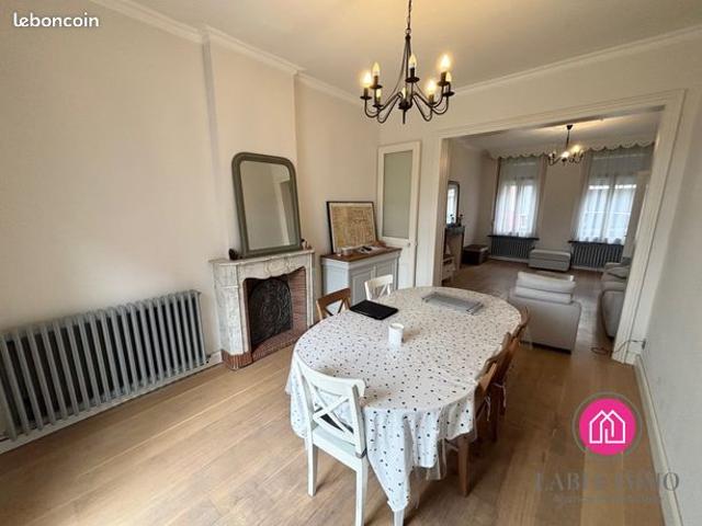 Maison 7 pièces 150 m²