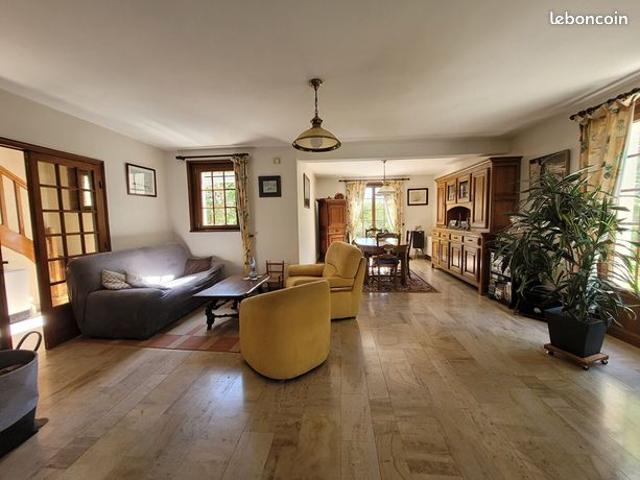 Maison 7 pièces 150 m²