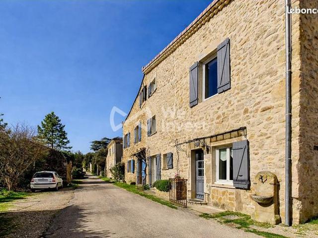 Maison 7 pièces 150 m²