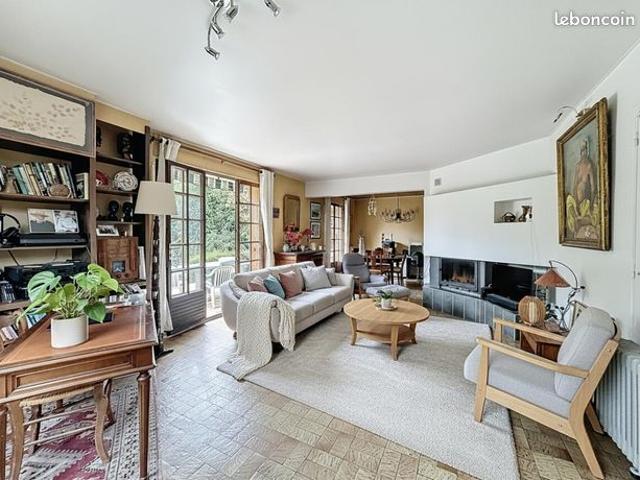 Maison 7 pièces 150 m²