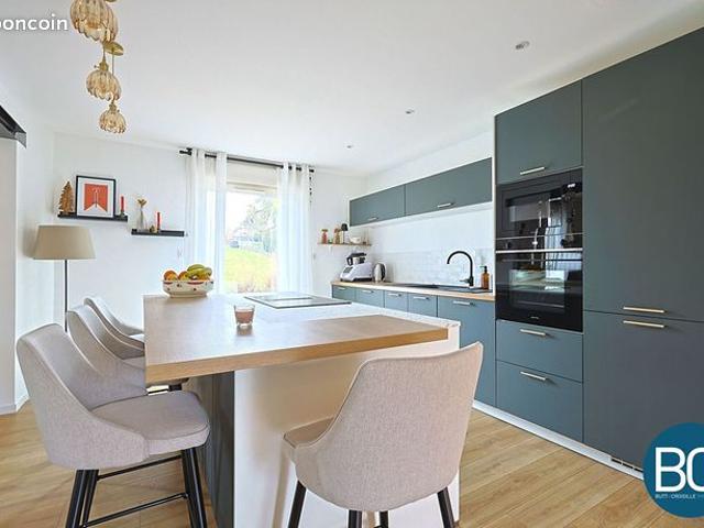 Maison 7 pièces 150 m²