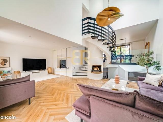 Maison 7 pièces 150 m²