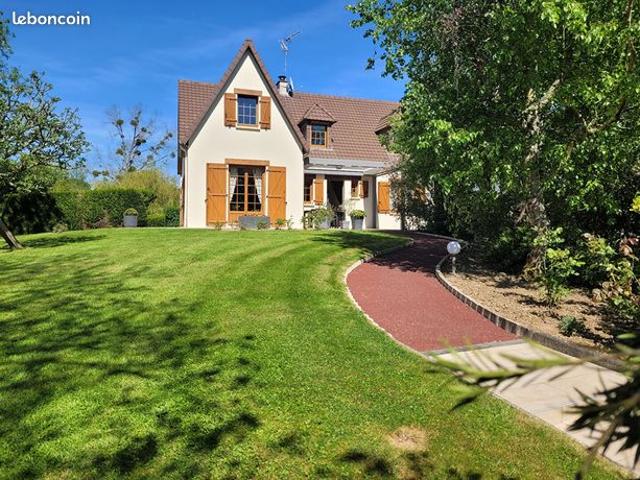 Maison 7 pièces 150 m²