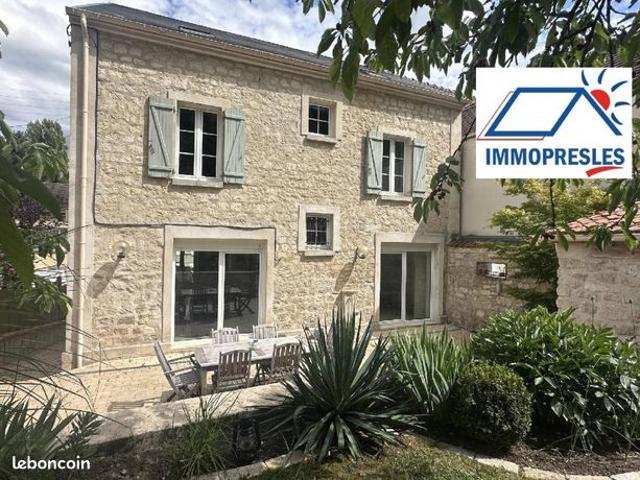 Maison 7 pièces 150 m²