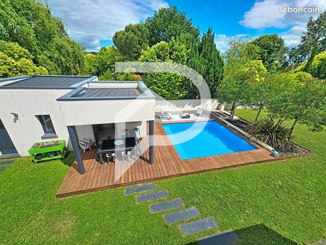 Maison 7 pièces 150 m²