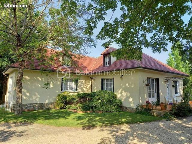 Maison 7 pièces 150 m²