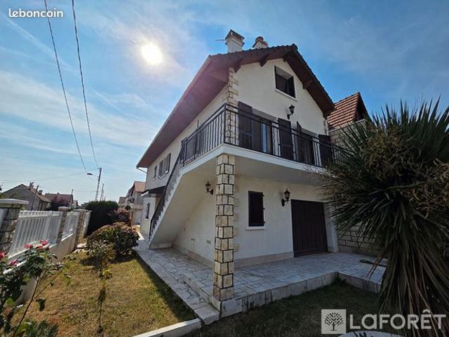 Maison 7 pièces 150 m²