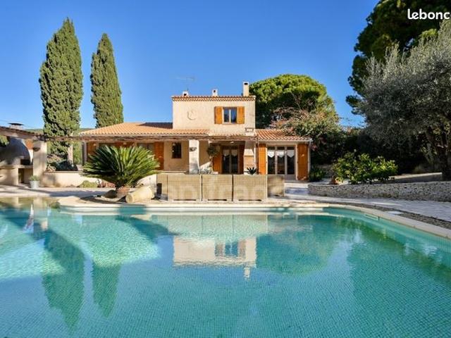 Maison 7 pièces 150 m²