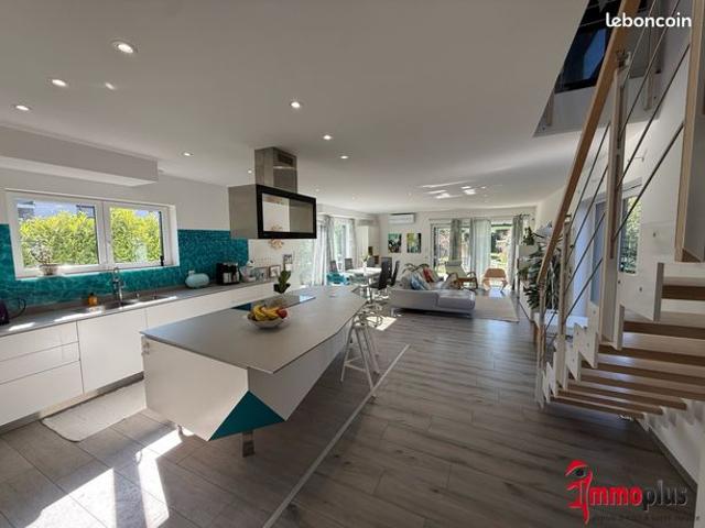 Maison 7 pièces 150 m²