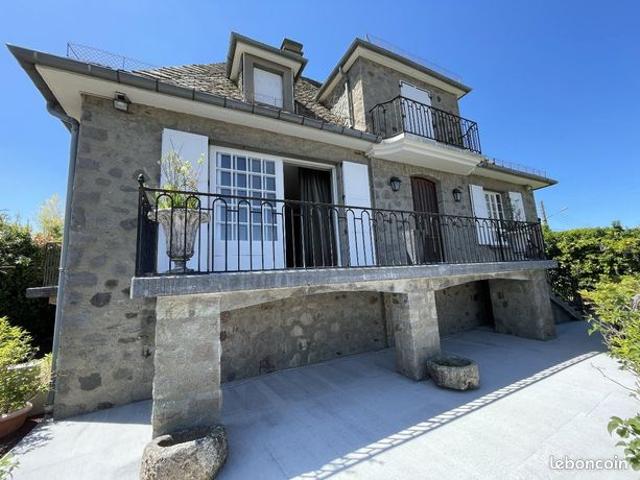 Maison 7 pièces 150 m²