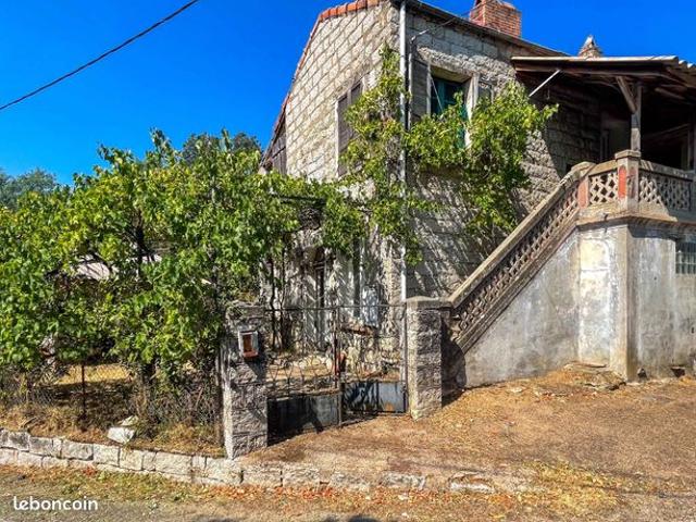Maison 7 pièces 150 m²