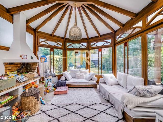 Maison 7 pièces 150 m²