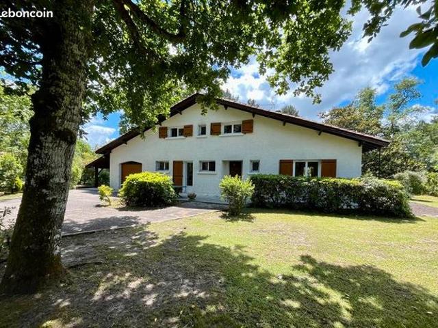 Maison 7 pièces 150 m²