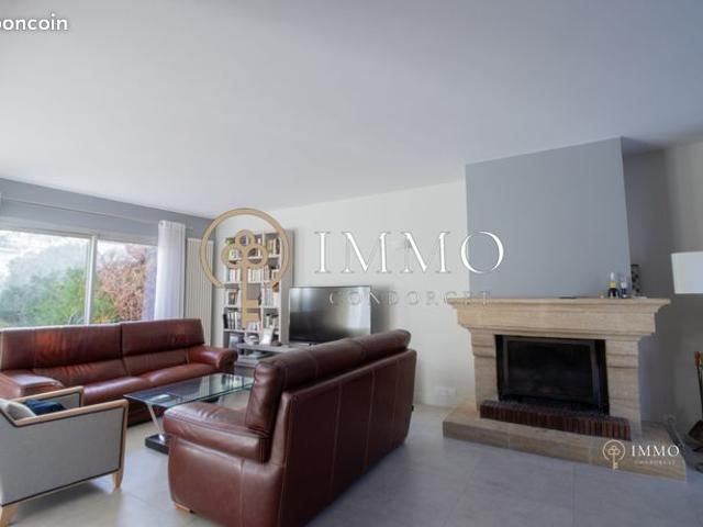 Maison 7 pièces 150 m²