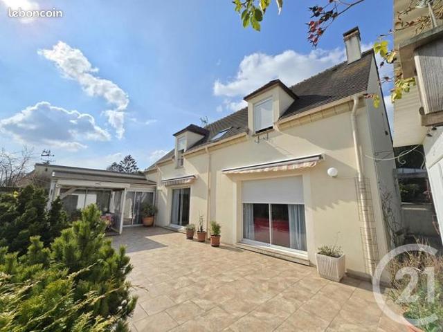 Maison 7 pièces 150 m²