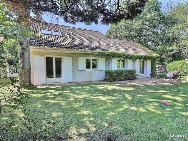 Maison 7 pièces 150 m²