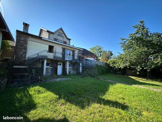 Maison 7 pièces 150 m²