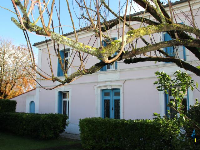 Maison 7 pièces 150 m²