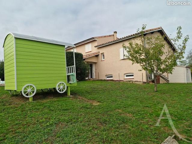 Maison 7 pièces 150 m²