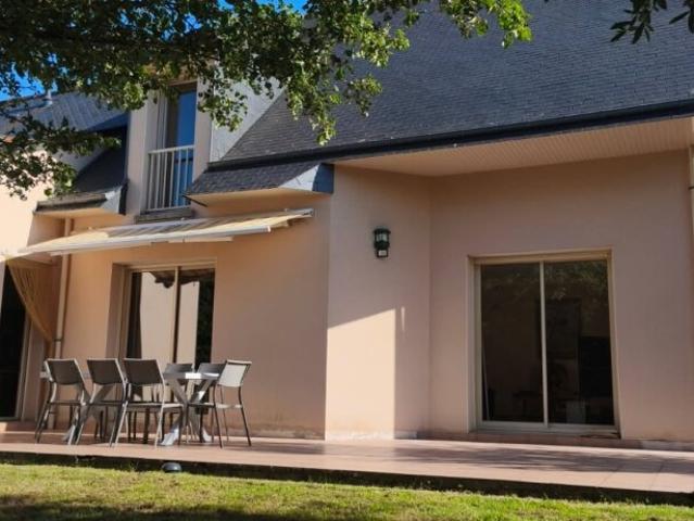 Maison 7 pièces 150 m²
