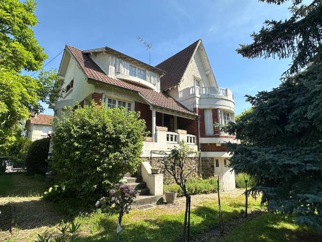 Maison 7 pièces 150 m²